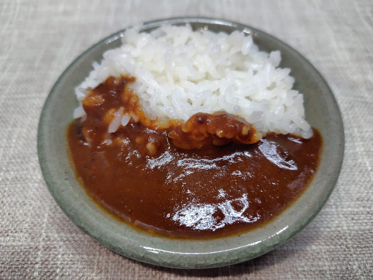 冷ました選ばれし人気店 スパイス織りなすビーフカレー
